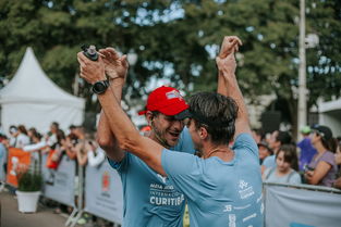 开云官方平台-“全力奔跑！武汉马拉松激烈角逐中”